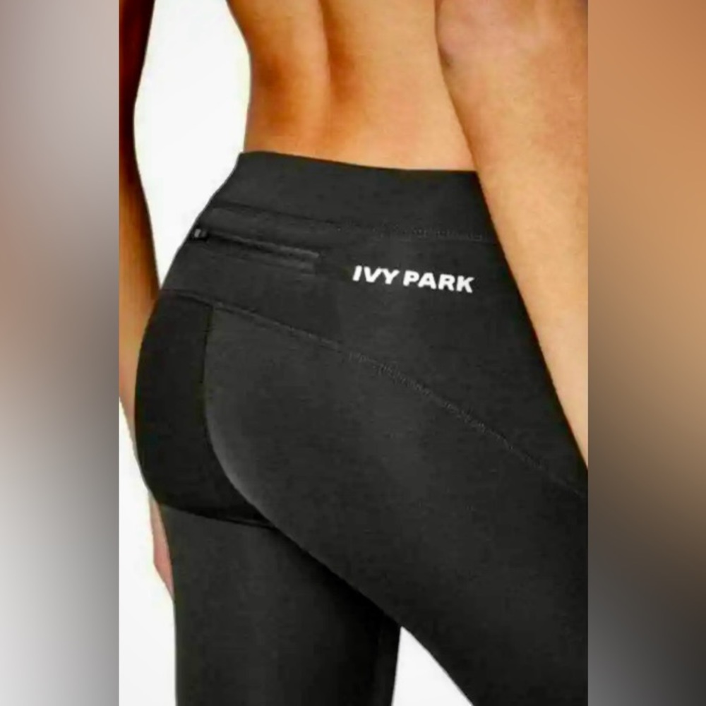 IVY PARK High Rise Sculpted Leggings